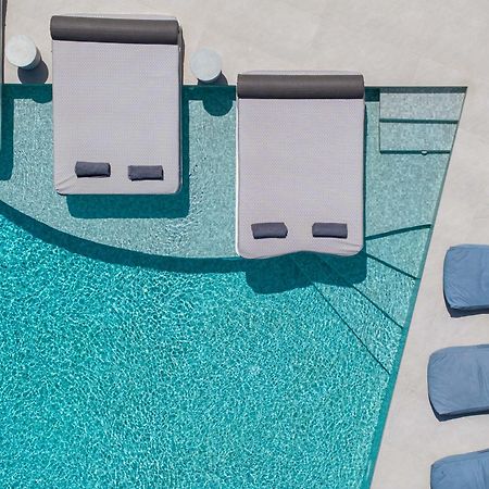 Cuore Santo Suites Fira  Bagian luar foto