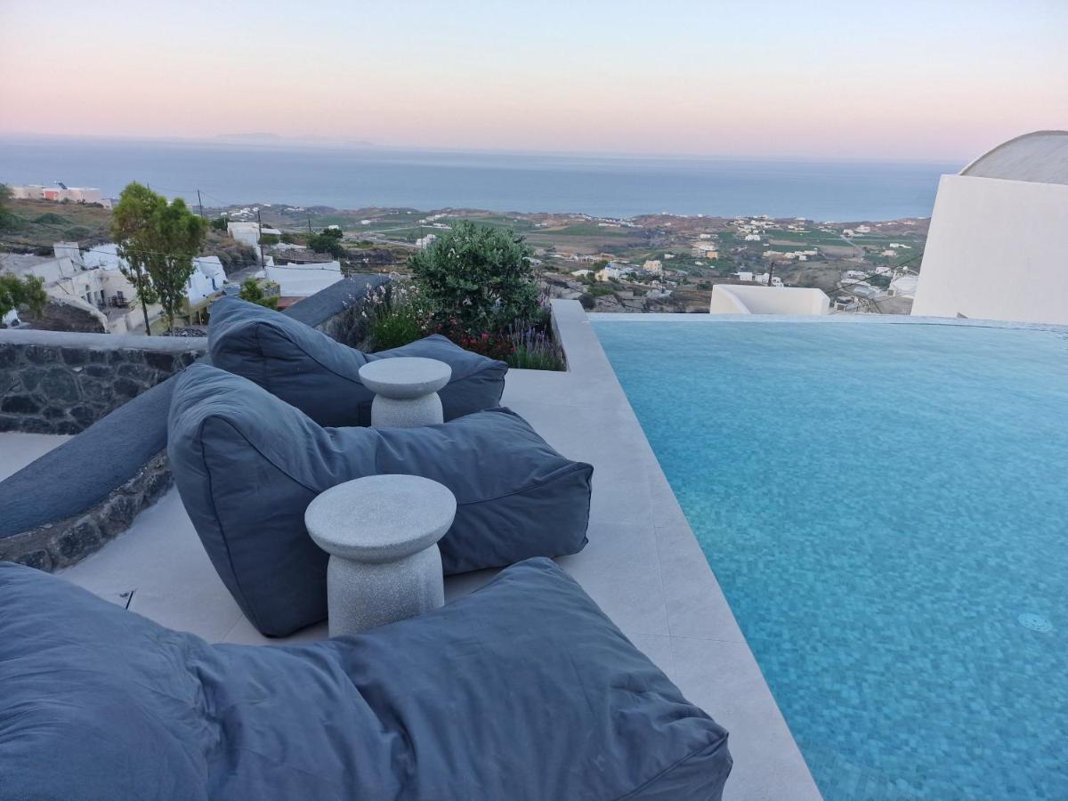 Cuore Santo Suites Fira  Bagian luar foto