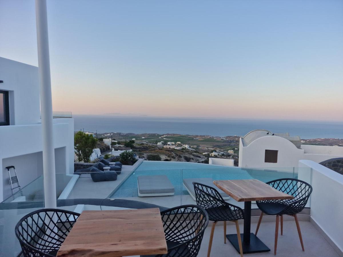 Cuore Santo Suites Fira  Bagian luar foto