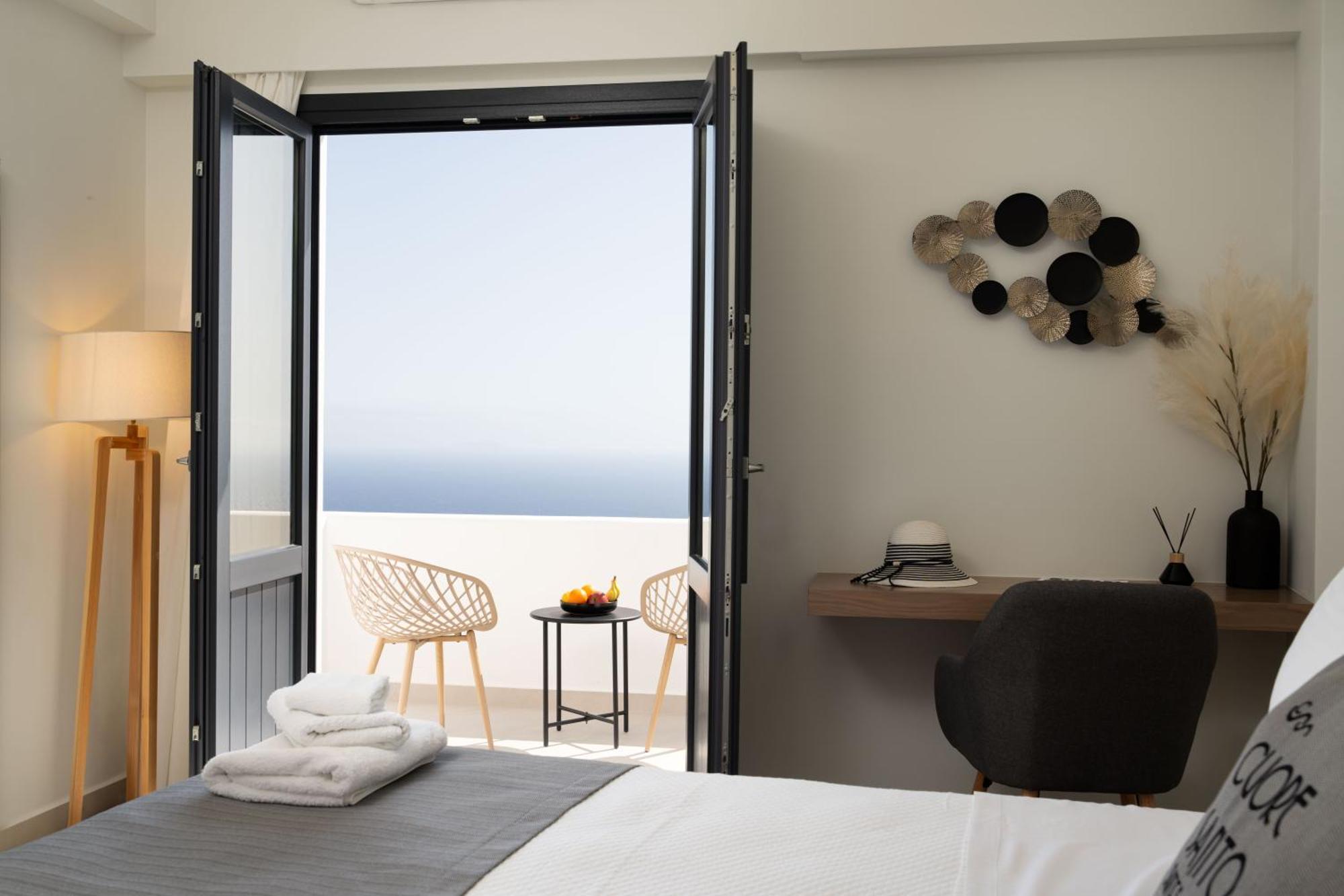 Cuore Santo Suites Fira  Bagian luar foto