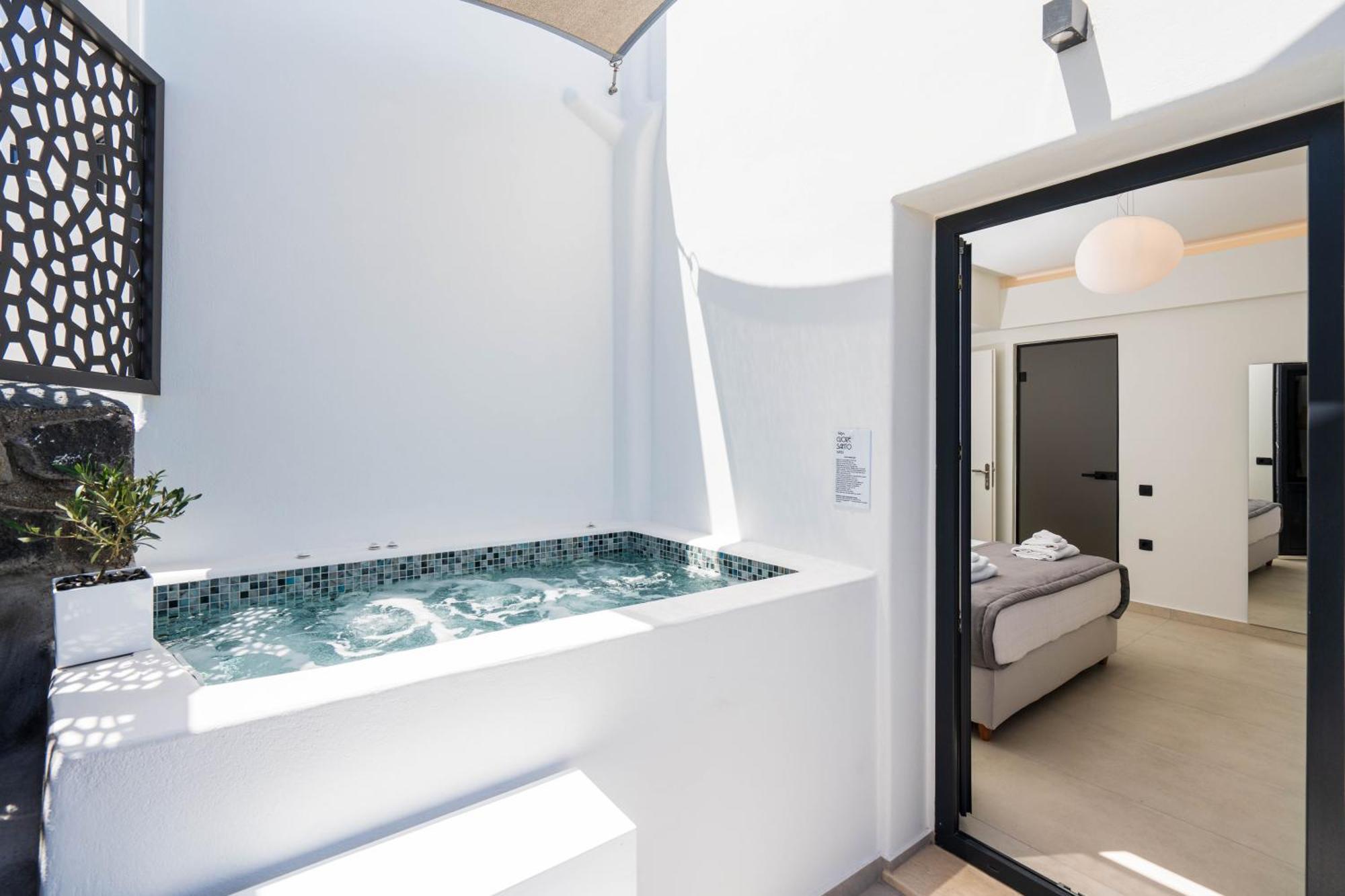 Cuore Santo Suites Fira  Bagian luar foto
